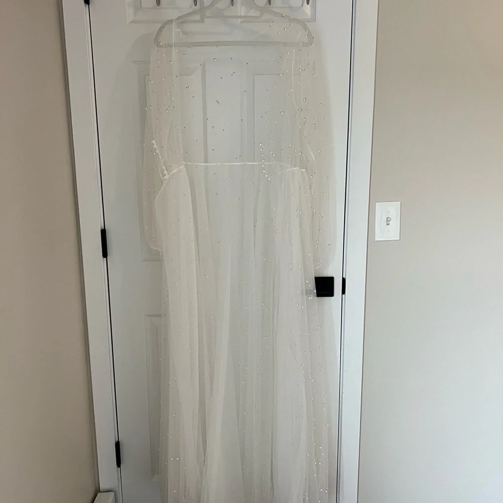 Pearl Robe - Picture 9 of 9